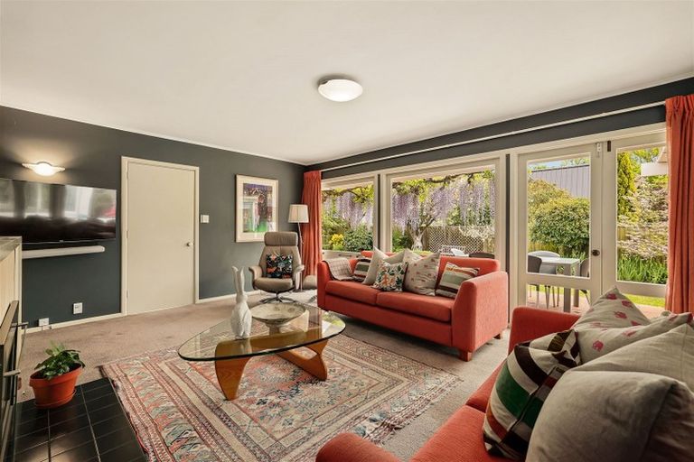 Photo of property in 35a Hamilton Avenue, Ilam, Christchurch, 8041