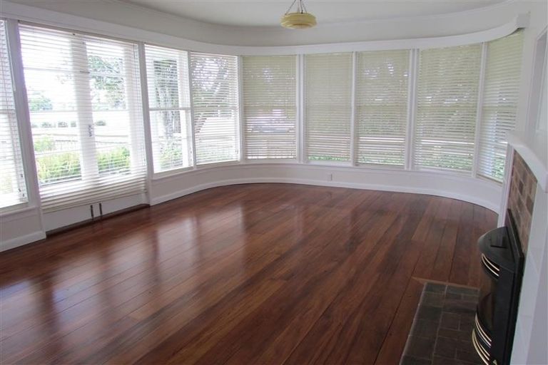 Photo of property in 26 Laurence Street, Manly, Whangaparaoa, 0930