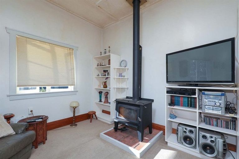 Photo of property in 24 Whitaker Street, Te Aroha, 3320