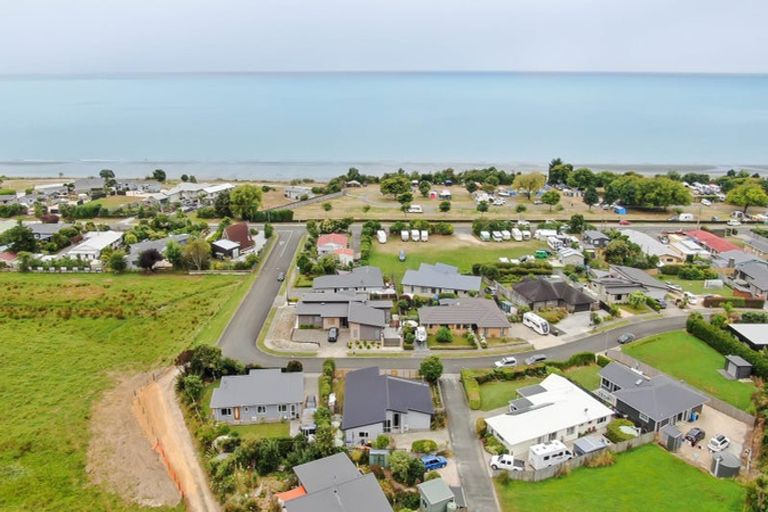 Photo of property in 14 Kohikiko Place, Pohara, Takaka, 7183