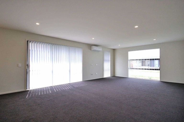 Photo of property in 77 Sutherland Drive, Kaiapoi, 7630