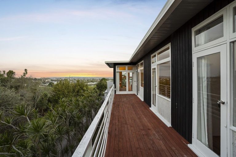 Photo of property in 12 Felton Mathew Avenue, St Johns, Auckland, 1072