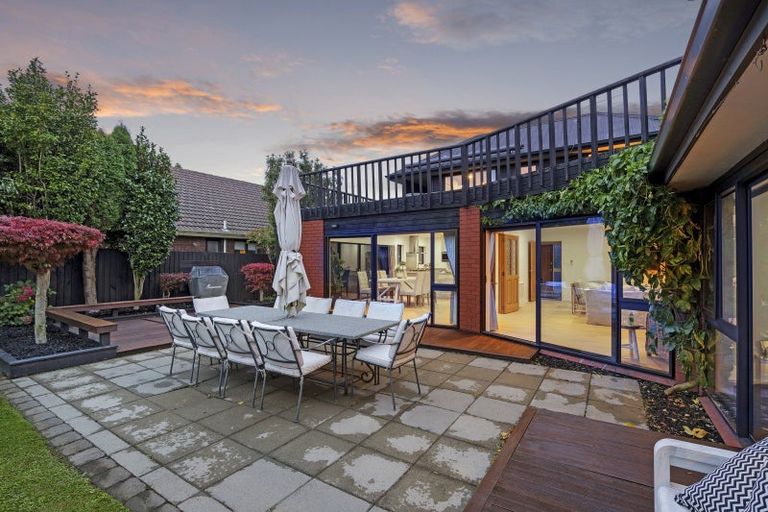 Photo of property in 35 Corfe Street, Ilam, Christchurch, 8041