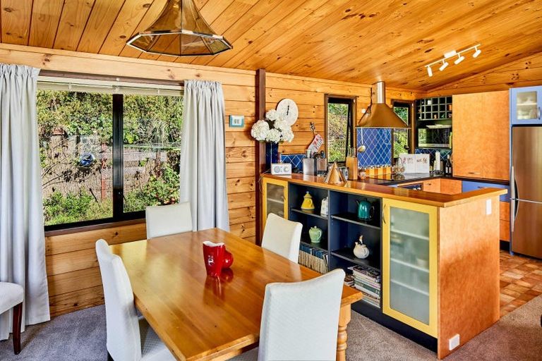 Photo of property in 33 Leeward Drive, Whitby, Porirua, 5024