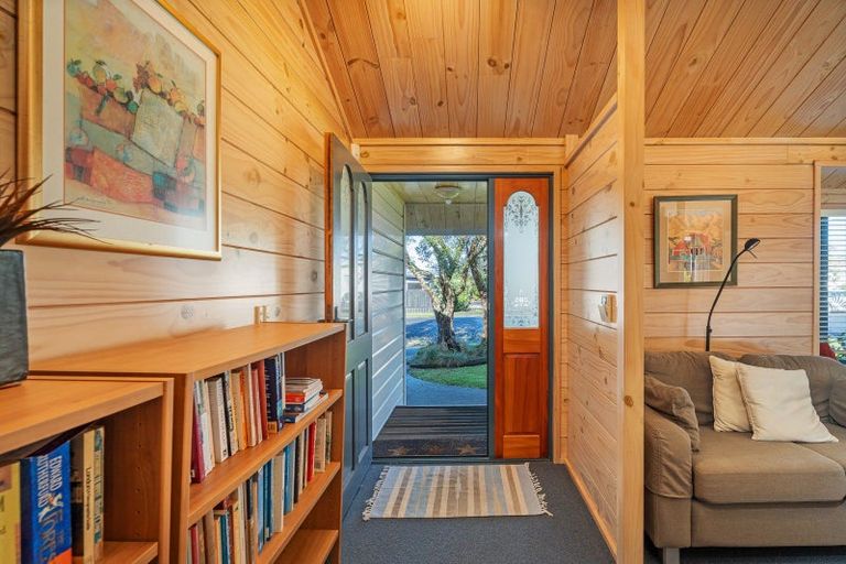 Photo of property in 3 School Road, Whitianga, 3510
