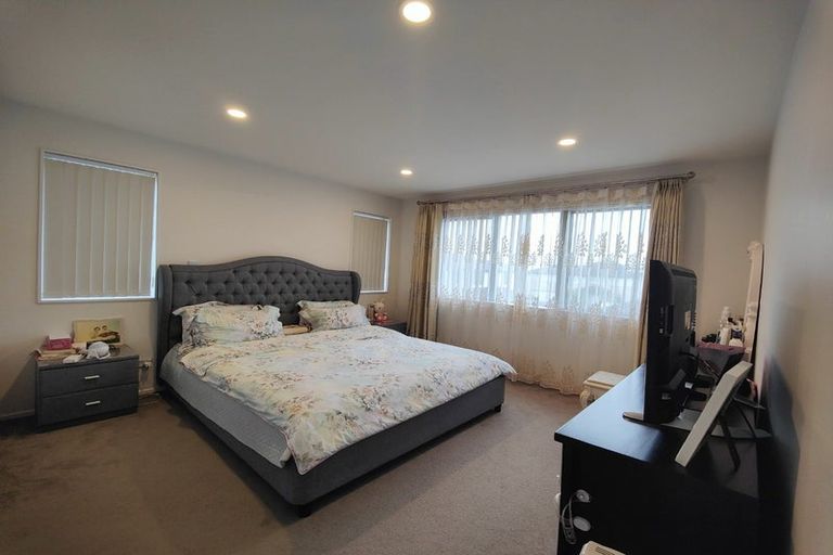 Photo of property in 12 Creggan Crescent, Flat Bush, Auckland, 2019