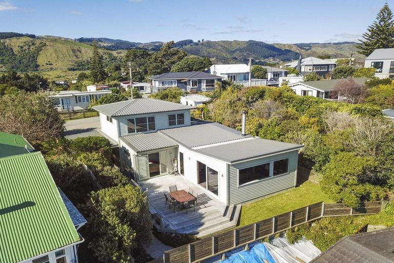 Photo of property in 7 Forest Lane, Raumati South, Paraparaumu, 5032