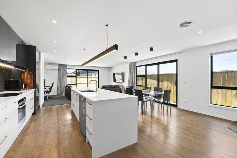 Photo of property in 93 Jack Hanley Drive, Jacks Point, Queenstown, 9371