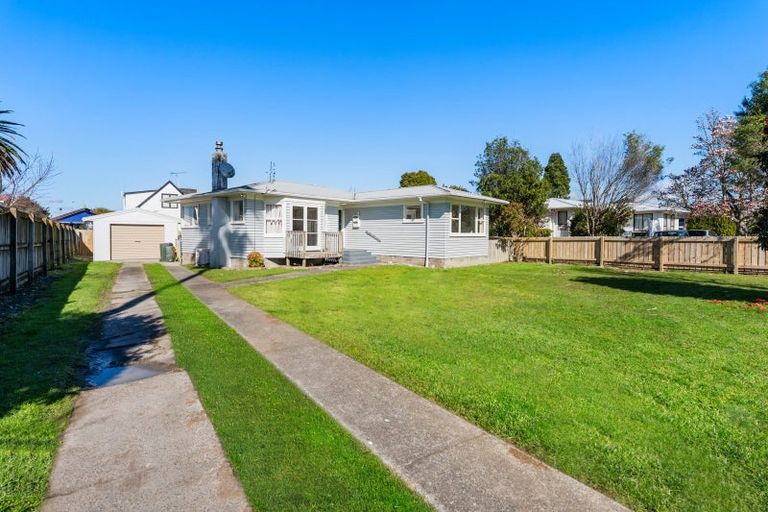 Photo of property in 17 Clark Street, Manurewa, Auckland, 2102