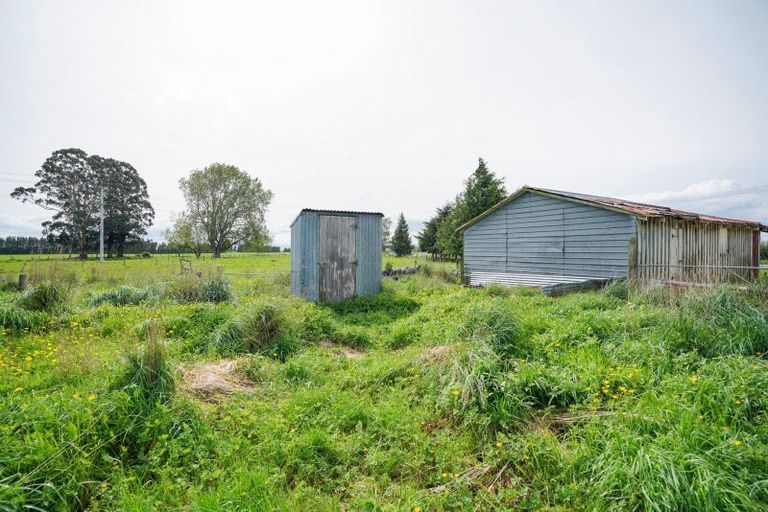 Photo of property in 9 Riverside Road, Oreti Plains, Winton, 9783