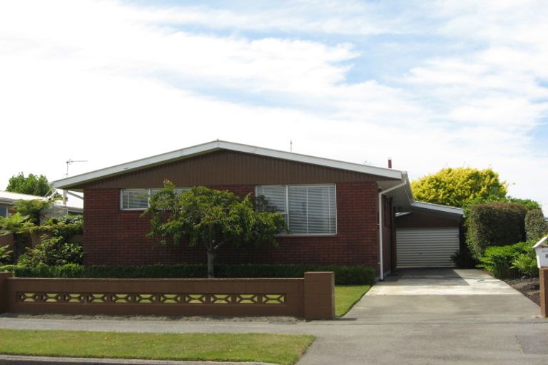 Photo of property in 8 Glenrowan Avenue, Avondale, Christchurch, 8061