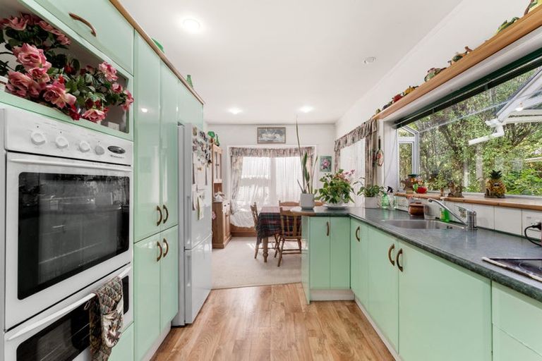 Photo of property in 43 Neal Avenue, Glenfield, Auckland, 0629