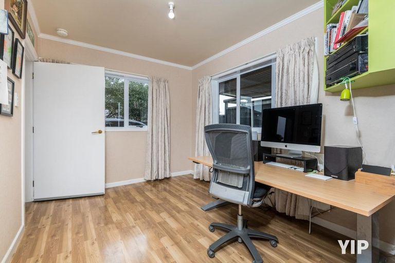 Photo of property in 12 Tolhurst Street, Johnsonville, Wellington, 6037