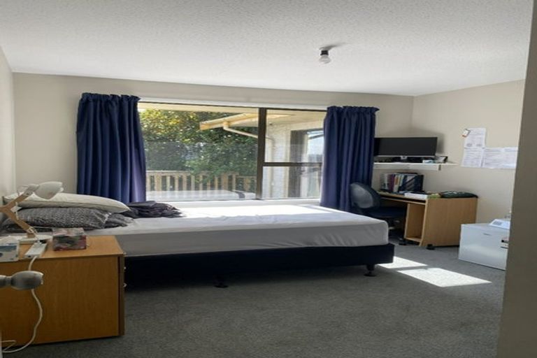 Photo of property in 38 Penruddock Rise, Westmorland, Christchurch, 8025