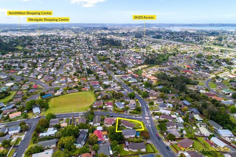 Photo of property in 61 Reynella Drive, Massey, Auckland, 0614
