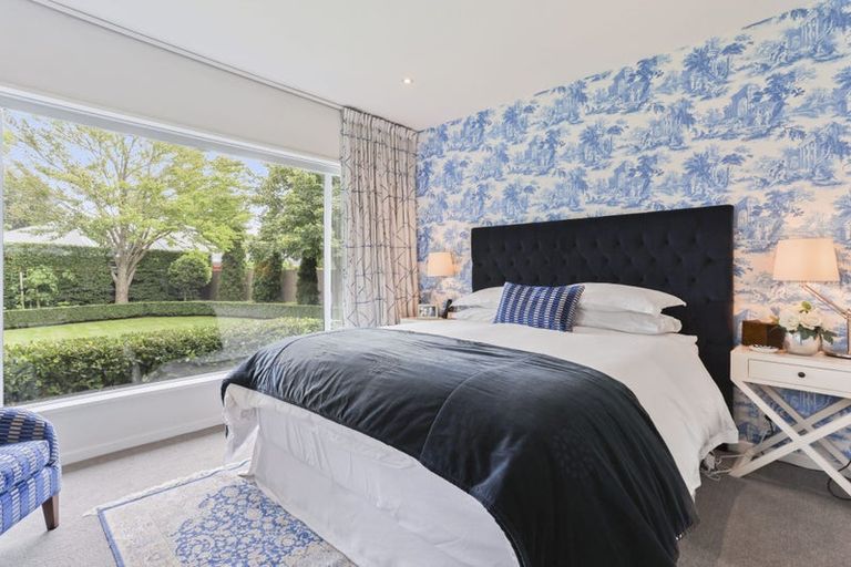 Photo of property in 1/253 Memorial Avenue, Burnside, Christchurch, 8053