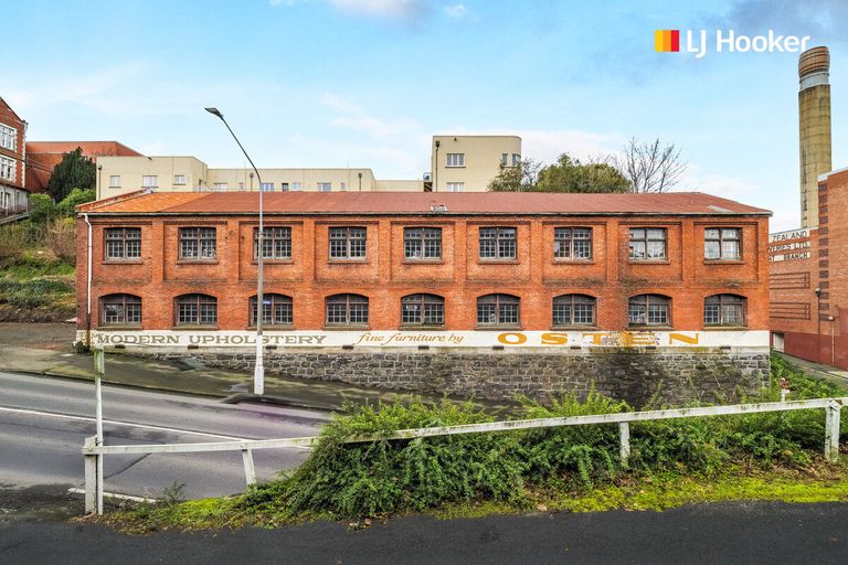 Photo of property in 232 Rattray Street, Dunedin Central, Dunedin, 9016