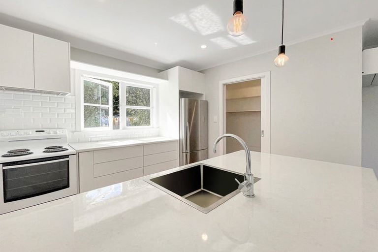 Photo of property in 56 Duthie Street, Karori, Wellington, 6012