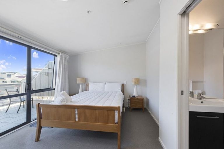 Photo of property in Atlas Apartments, 25/49 Maunganui Road, Mount Maunganui, 3116