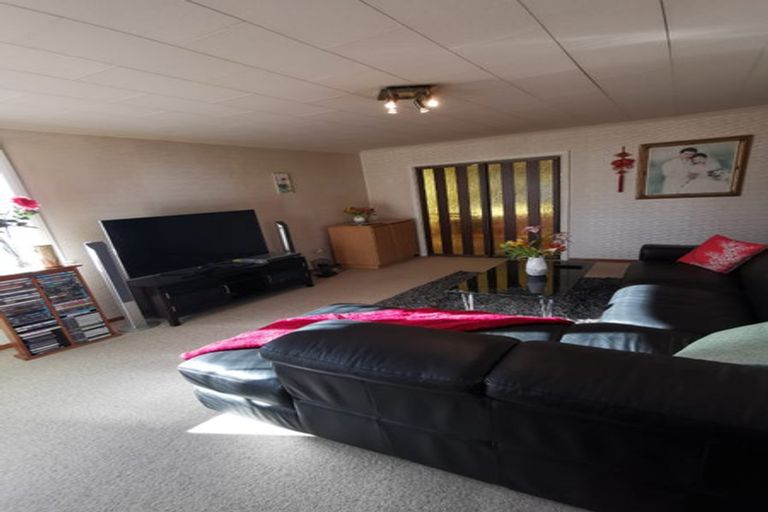 Photo of property in 219 Cambridge Terrace, Naenae, Lower Hutt, 5011