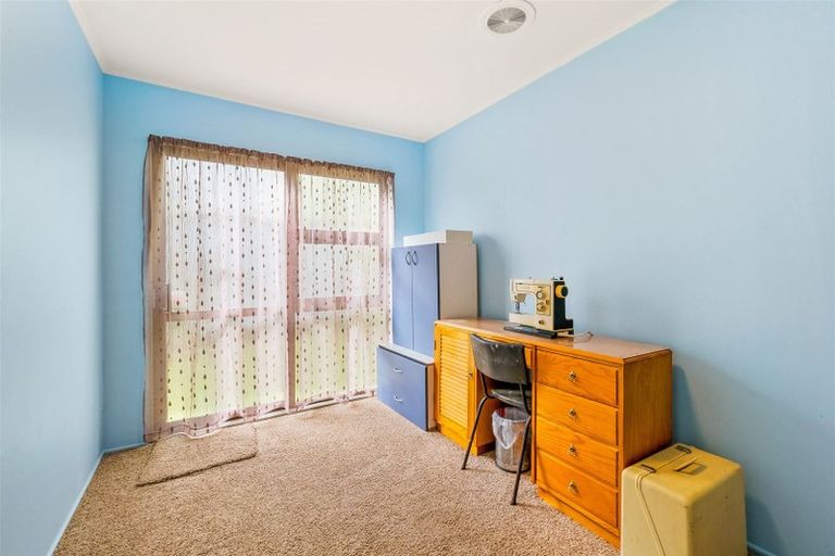 Photo of property in 31 Mercury Way, Whitby, Porirua, 5024