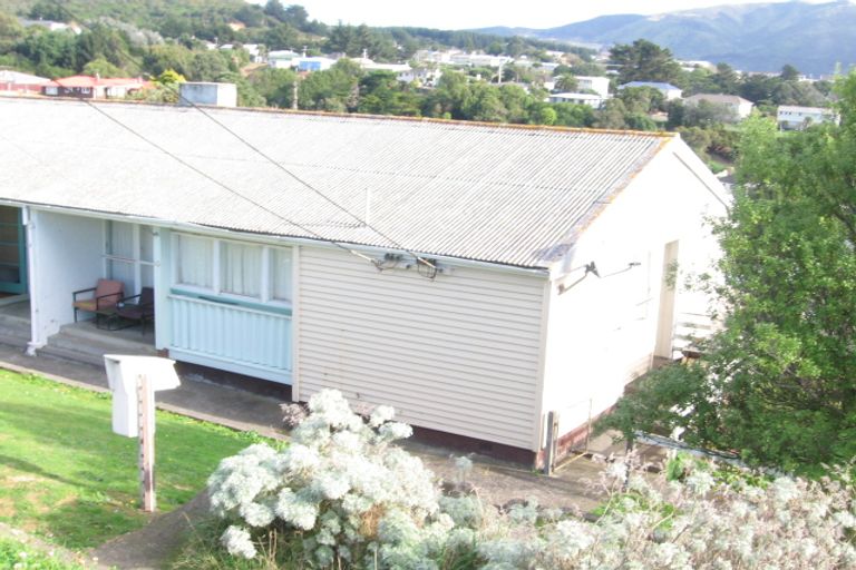 Photo of property in 10-16 Bedford Street, Cannons Creek, Porirua, 5024