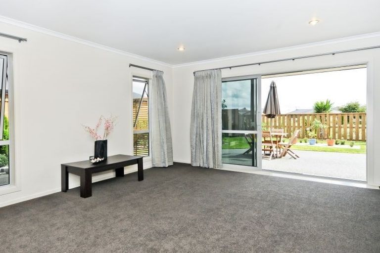 Photo of property in 12 Allgood Place, Rototuna North, Hamilton, 3210