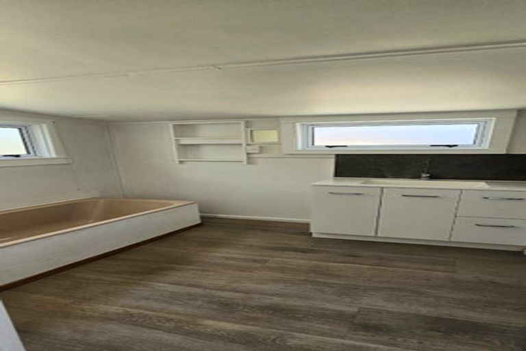 Photo of property in 44 Marsden Point Road, Ruakaka, 0116