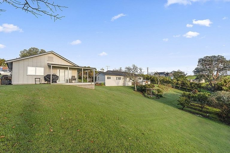 Photo of property in 317 Takatu Road, Tawharanui Peninsula, Warkworth, 0986