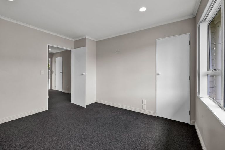 Photo of property in 7b Miro Street, Inglewood, 4330
