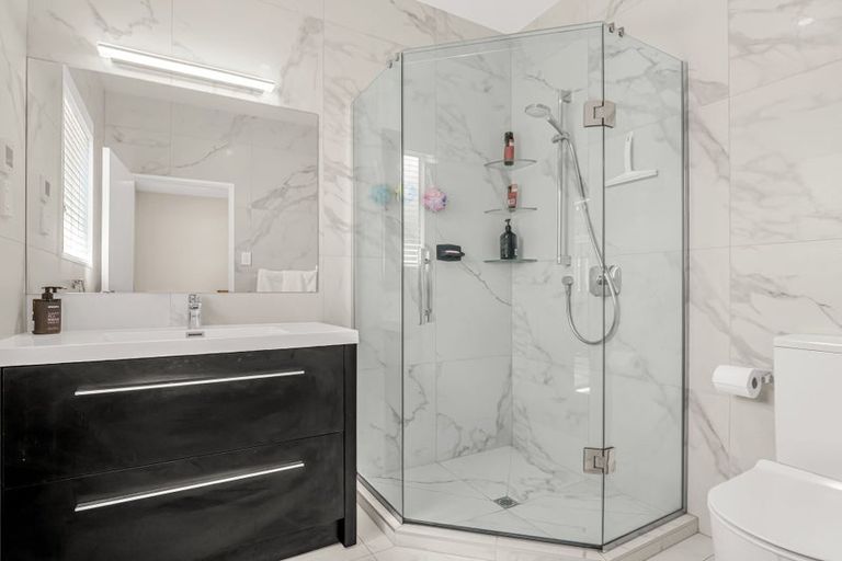 Photo of property in 21 Jeroboam Loop, Kumeu, 0810