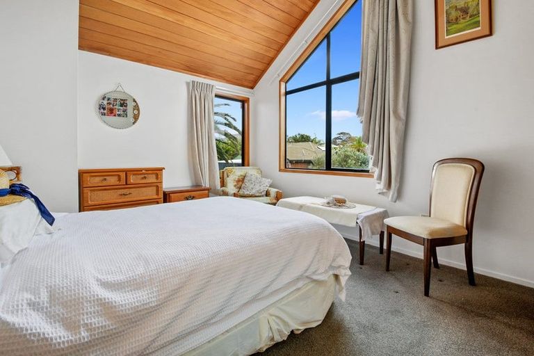 Photo of property in 1/10 Bannings Way, Hobsonville, Auckland, 0618