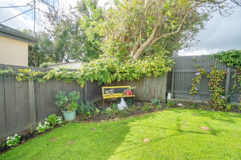 Photo of property in 4 Astrid Court, Awapuni, Palmerston North, 4412