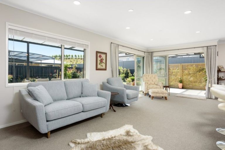 Photo of property in 113 Penetaka Heights, Pyes Pa, Tauranga, 3112