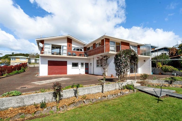 Photo of property in 8 Beverley Crescent, Maungatapere, Whangarei, 0179