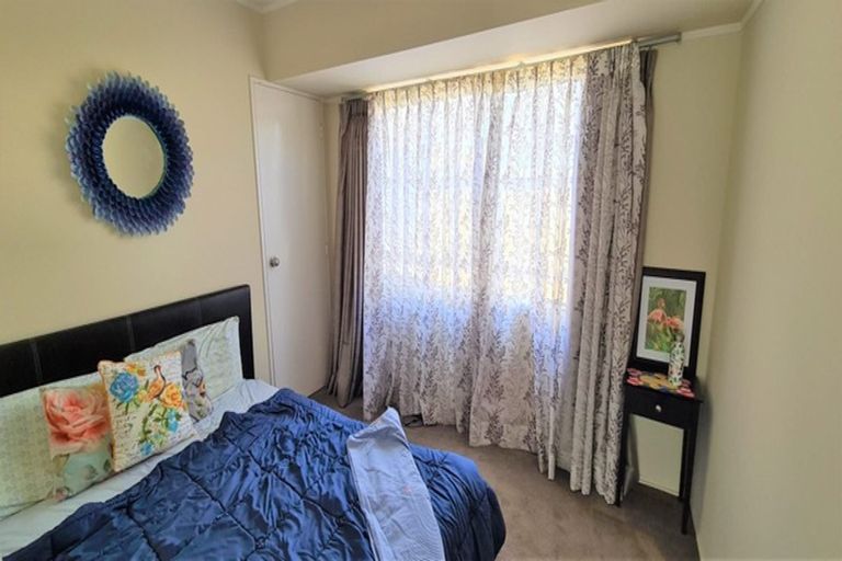 Photo of property in 1/7 Nakhle Place, Manurewa, Auckland, 2105