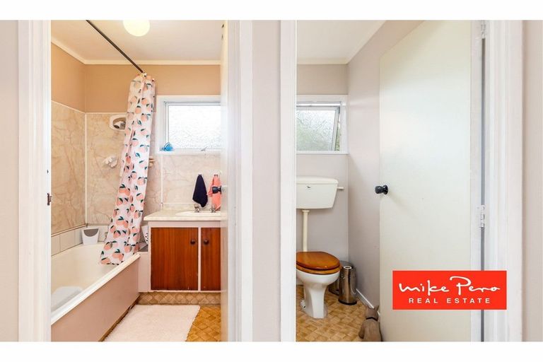 Photo of property in 1/17 Ballater Place, Highland Park, Auckland, 2010