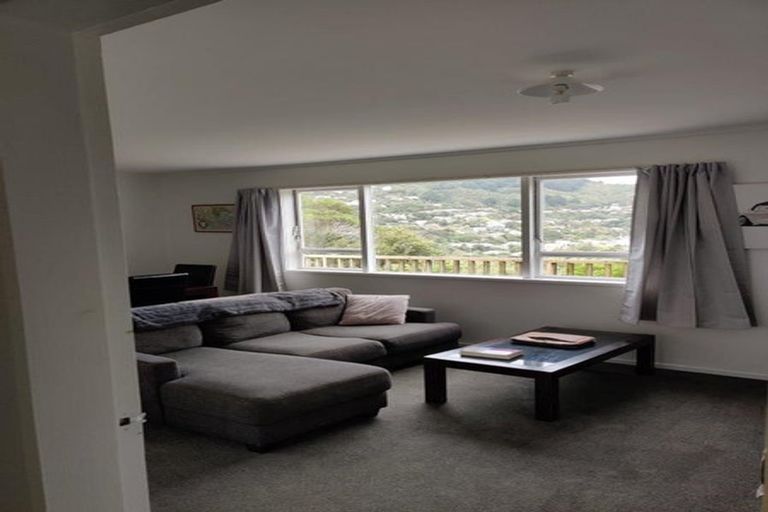 Photo of property in 4 Chancellor Way, Crofton Downs, Wellington, 6035