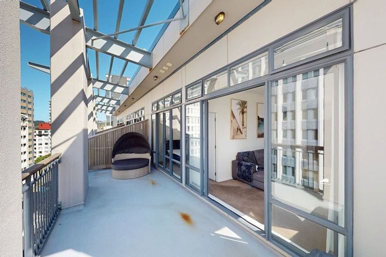 Photo of property in Atrium Towers, 9a/154 The Terrace, Wellington Central, Wellington, 6011