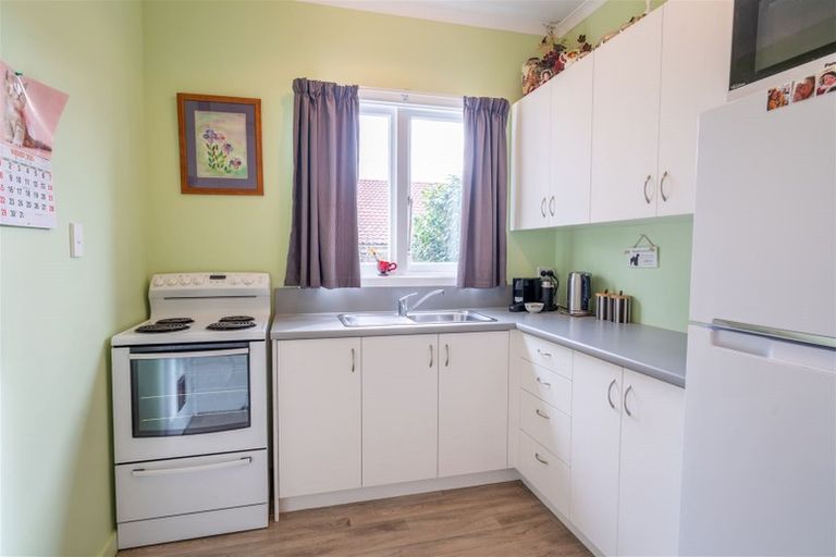 Photo of property in 114 Selwyn Street, Waimataitai, Timaru, 7910