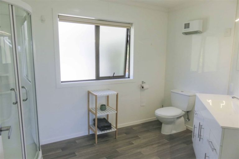 Photo of property in 35 Grove Bush Woodlands Road, Woodlands, Invercargill, 9871