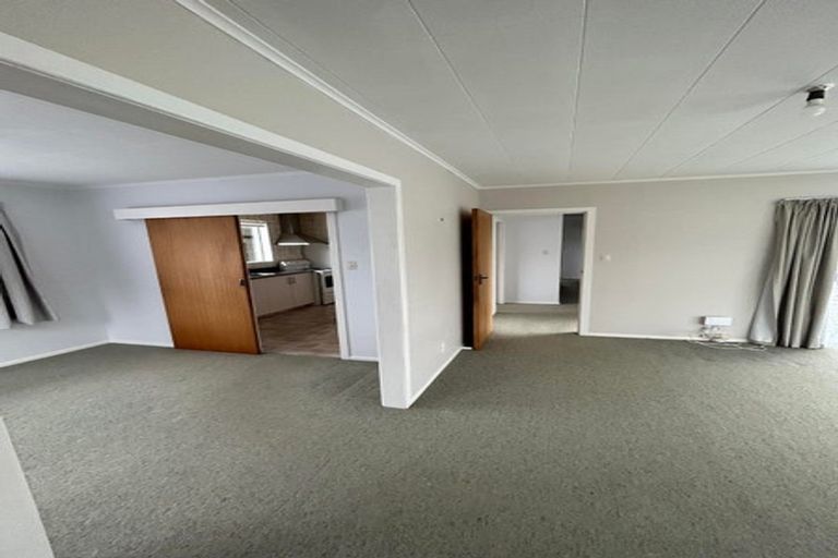 Photo of property in 201a Stokes Valley Road, Stokes Valley, Lower Hutt, 5019