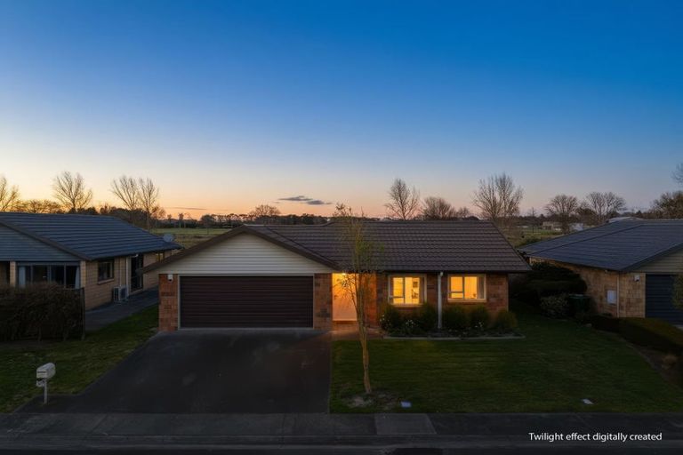 Photo of property in Henry Russell Estate, 21/36 Belgrove Drive, Waipukurau, 4200