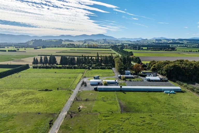 Photo of property in 1891 Oxford Road, Cust, 7471