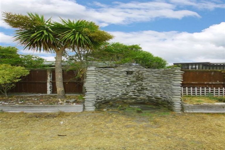 Photo of property in 338 Marine Parade, New Brighton, Christchurch, 8061