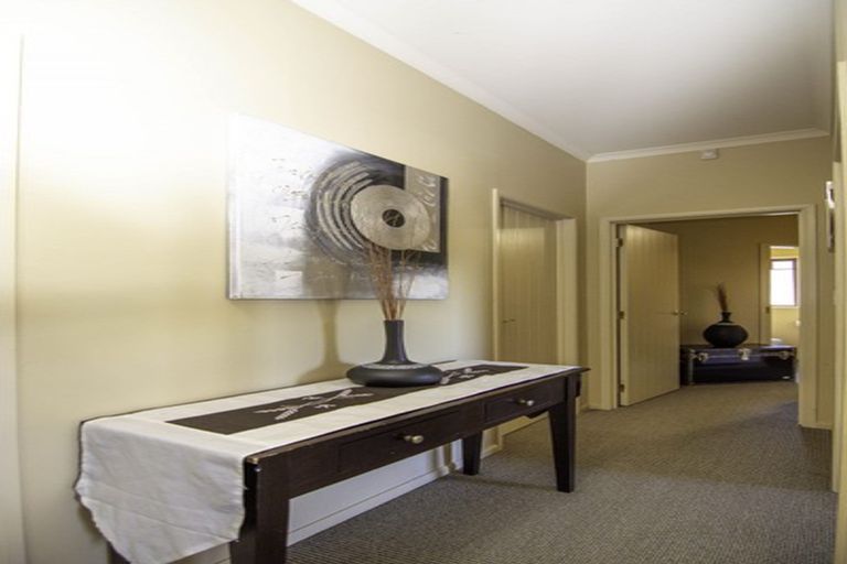 Photo of property in 41 Fitchett Street, Palmerston North, 4410