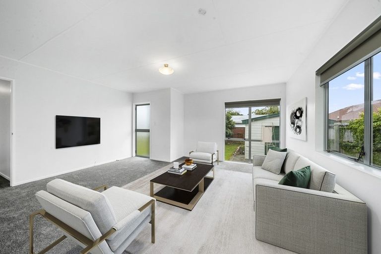 Photo of property in 9a Kebbell Avenue, Levin, 5510