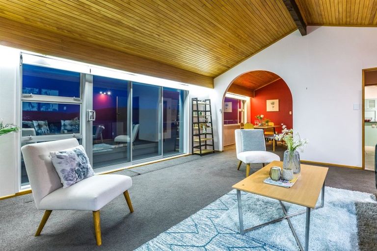 Photo of property in 35 Bosun Terrace, Whitby, Porirua, 5024