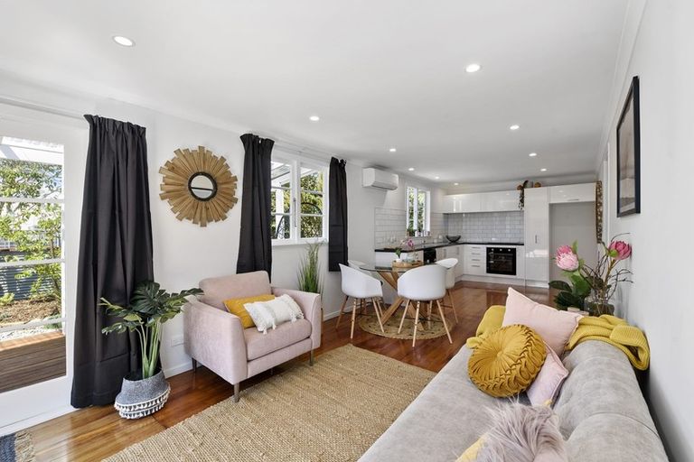 Photo of property in 7 Dunstan Street, Otaki, 5512