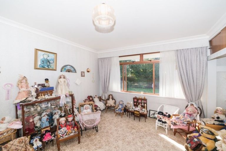 Photo of property in 166 High Street, Bulls, 4818